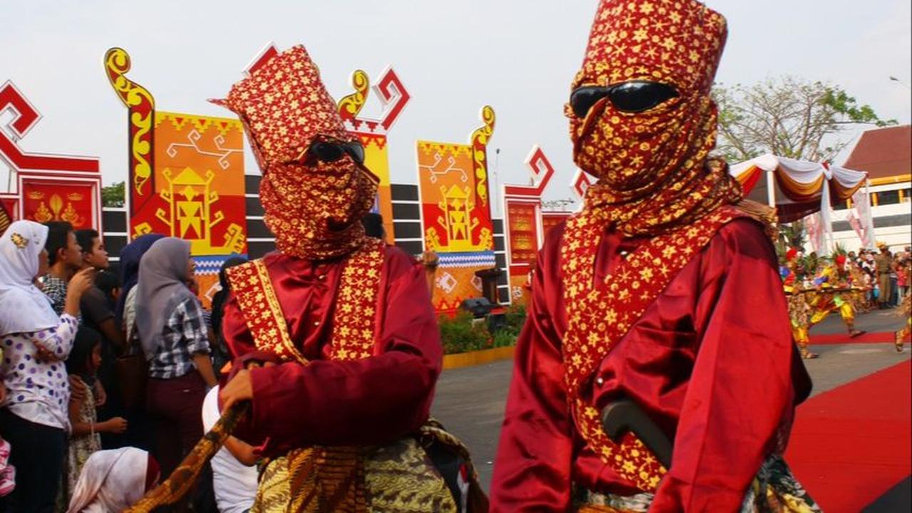 <b>Berawal dari Perang Saudara</b>