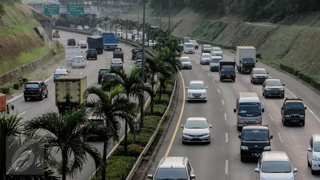 20150708-Jasa Marga Beri Diskon Tarif Tol Sampai 35 Persen Selama Lebaran-Jakarta 5