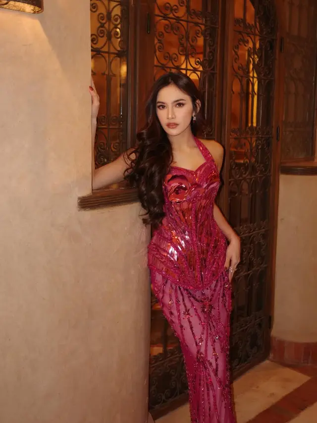 Bak Glinda dan Elphaba, Mahalini Raharja dan Aaliyah Massaid Tampil Glamor di Pernikahan Sahabat di Maroko