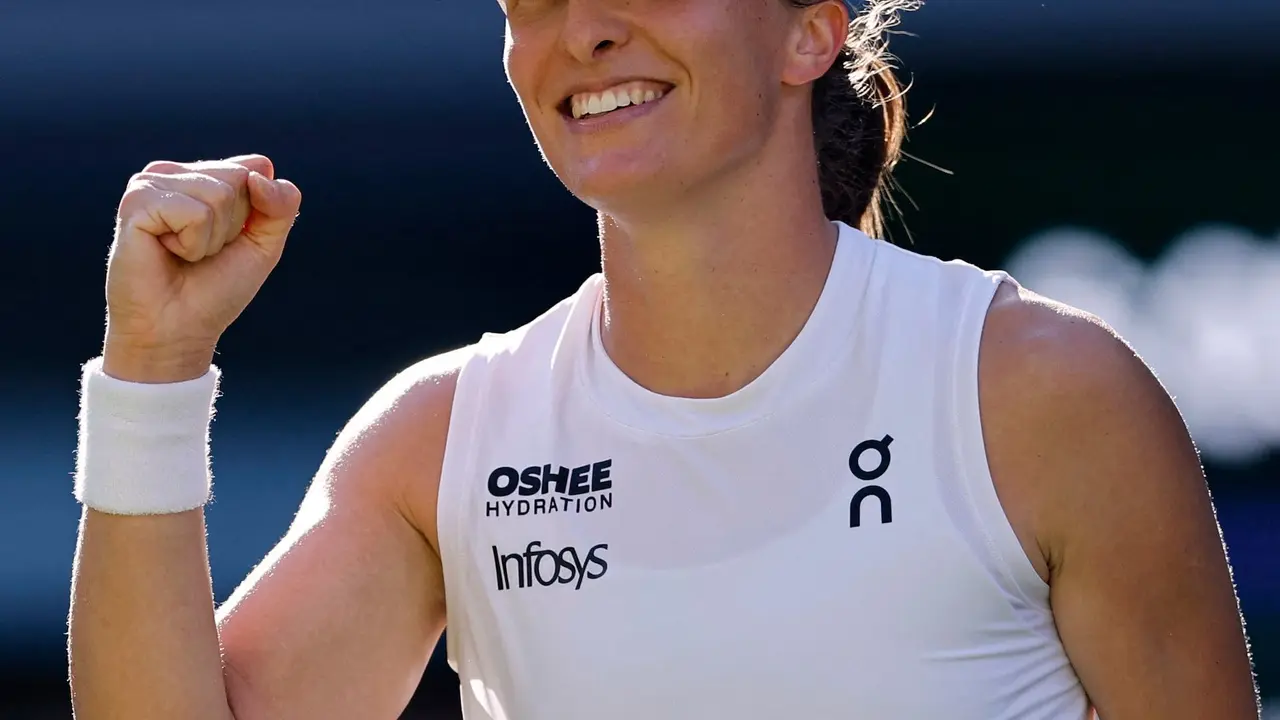 Iga Świątek: Profile, Achievements, and Playing Style of the Queen of World Tennis