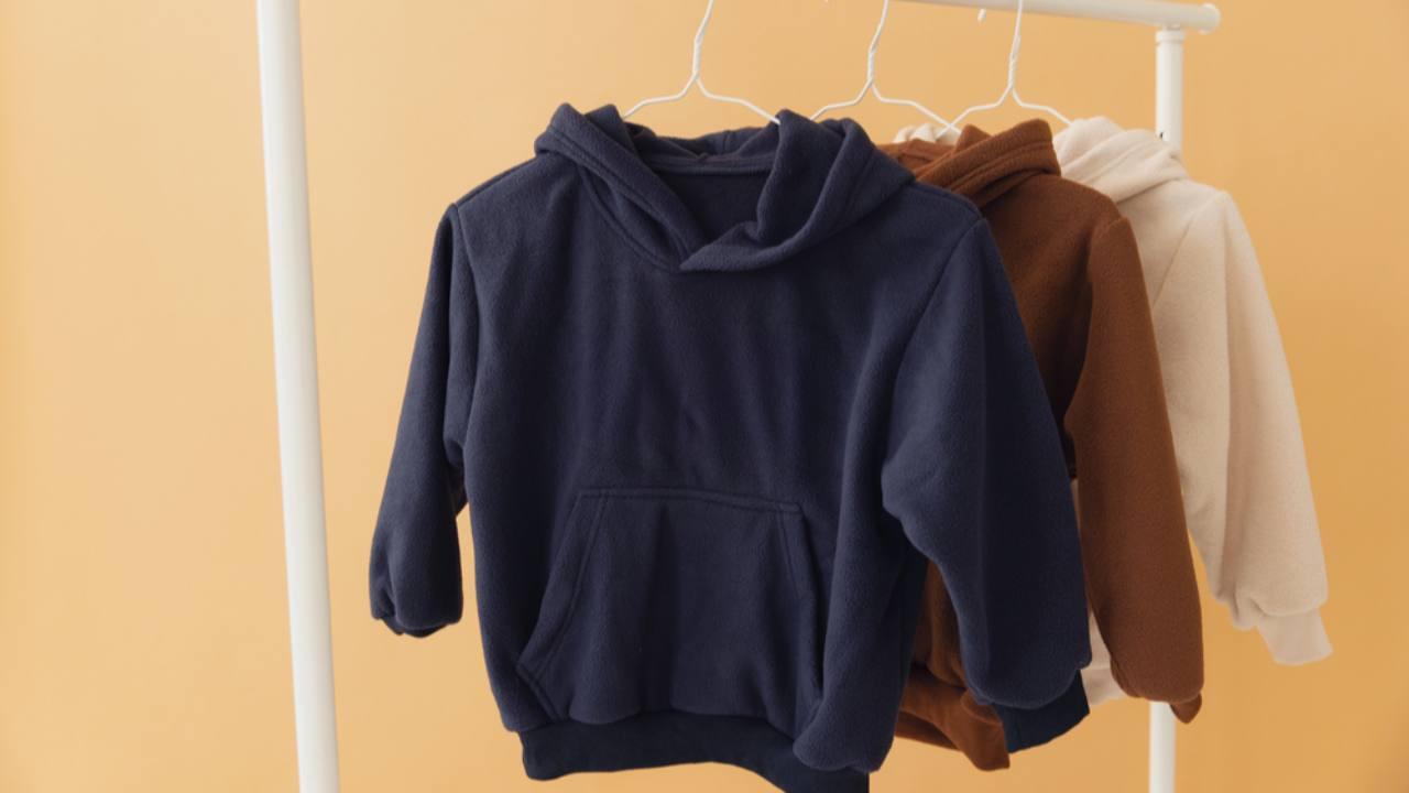 Hoodie Anak Laki-Laki yang Lagi Hits, Nyaman Dipakai dan Bikin Gaya Makin Keren