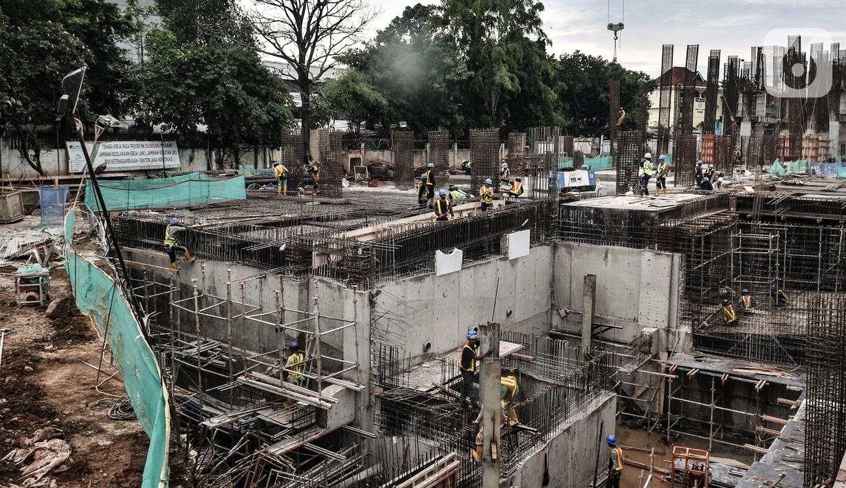Foto Meninjau Proyek Revitalisasi Tim Tahap I News Liputan6 Com Progres pembangunan gedung perpustakaan dan wisma seni. liputan6 com
