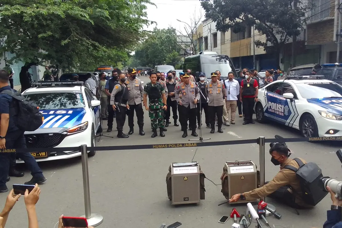 Bom Polsek Astanaanyar