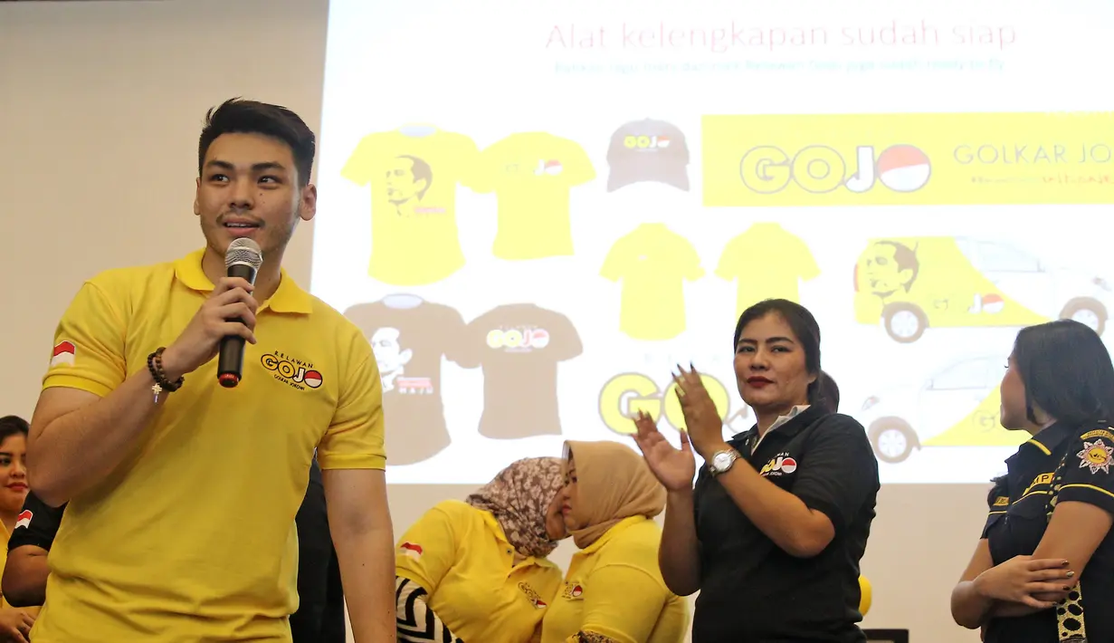 Suasana saat peresmian relawan Golkar Jokowi atau Gojo di Jakarta, Jumat (16/3). Relawan Gojo dibentuk untuk memenangkan Presiden Joko Widodo atau Jokowi untuk kedua kalinya. (Liputan6.com/Herman Zakharia)