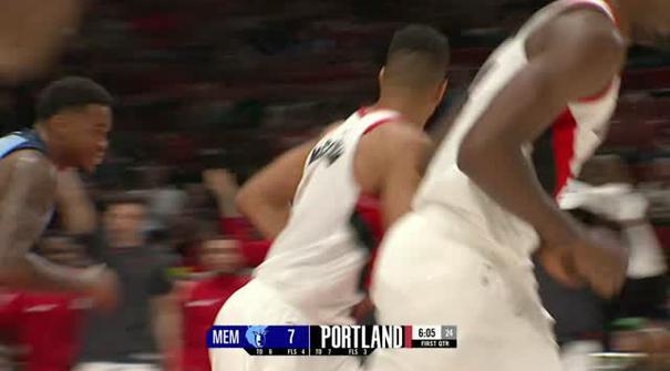 Berita video game recap NBA 2017-2018 antara Portland Trail Blazers melawan Memphis Grizzlies dengan skor 113-98.