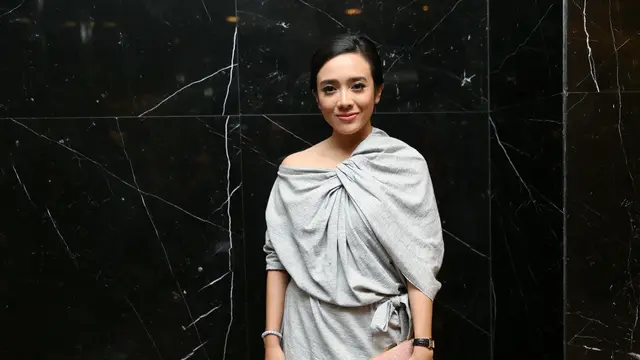 [Bintang] Dea Ananda
