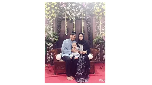 Dikaruniai Anak Laki-Laki Tampan Rafif Athallah Pulungan