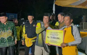 Gubernur Kalimantan Selatan (Kalsel) di SMA Negeri 1 Simpang Empat, Tanah Bambu pada Minggu (6/8/2023) petang.