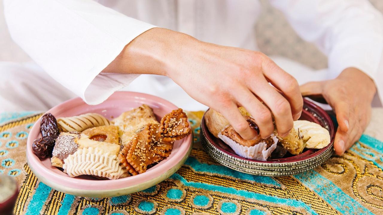 9 Makanan Sehat dan Praktis untuk Buka Puasa di Perjalanan