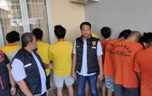 Markas Penampungan Uang Judi Online Internasional di Jakbar Digerebek, Tumpukan Buku Rekening jadi Sorotan