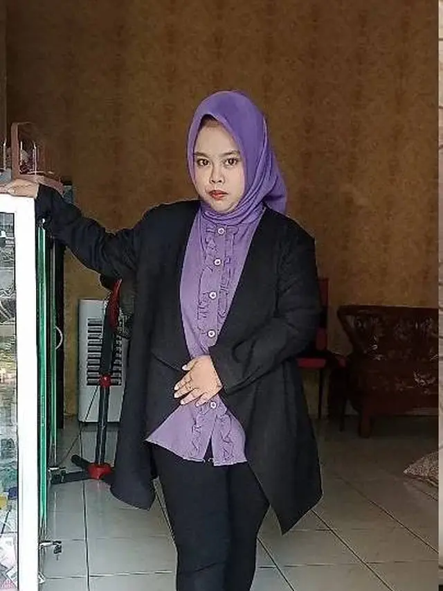 6 Potret Kekeyi Tampil Dewasa yang Disebut Netizen Kalem