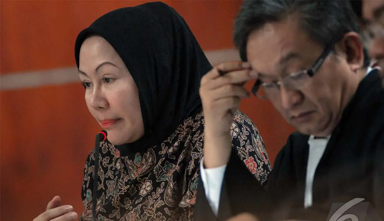 Sidang kasus suap dengan terdakwa Gubernur Banten, Ratu Atut Chosiyah kembali digelar di Pengadilan Tindak Pidana Korupsi, Jakarta, Kamis (12/6/2014) (Liputan6.com/Miftahul Hayat).