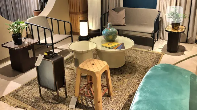 Furnitur