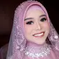 Setelah menjalani acara pengajian, Lesty Kejora tampil kece dengan balutan busana warna ungu dalam acara siraman (dok.instagram/@rozanajulani/https://www.instagram.com/p/CSsu9aiJnwP/Komarudin)