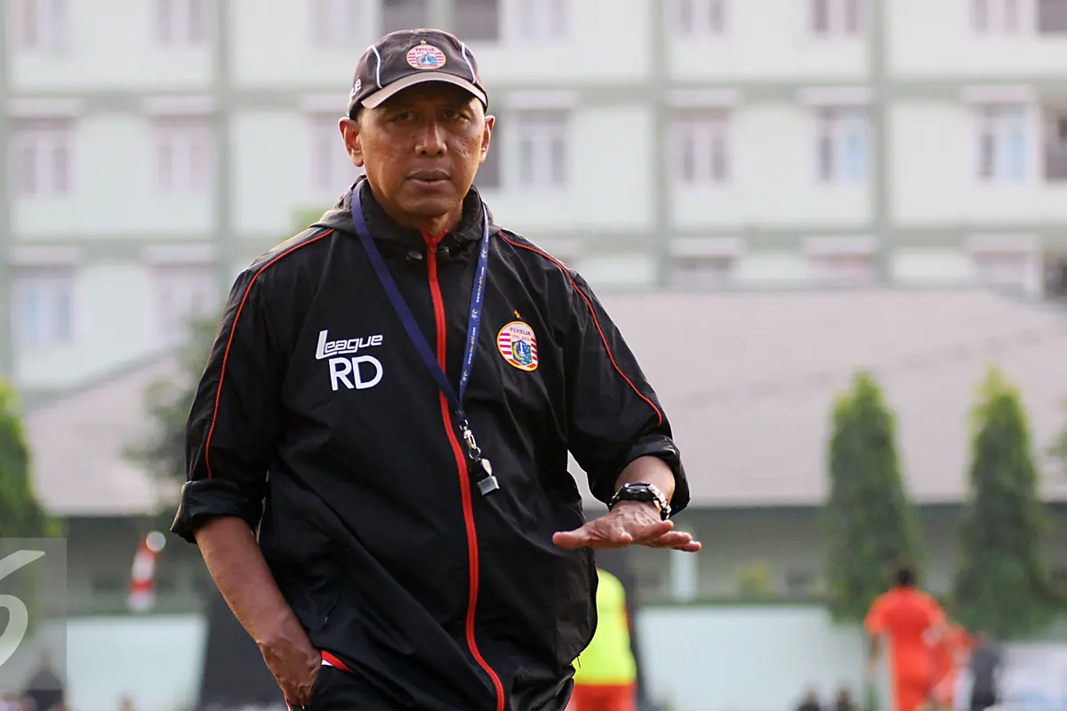 20150824- Persija Latihan Jelang Piala Presiden 2015-Jakarta-Rahmad Darmawan
