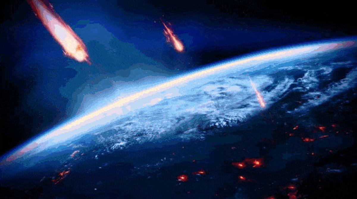 Thomas pun membagikan catatan tentang meteor di Bone pada 2009 kepada Merdeka.com. Catatan tersebut tersimpan di blog pribadinya