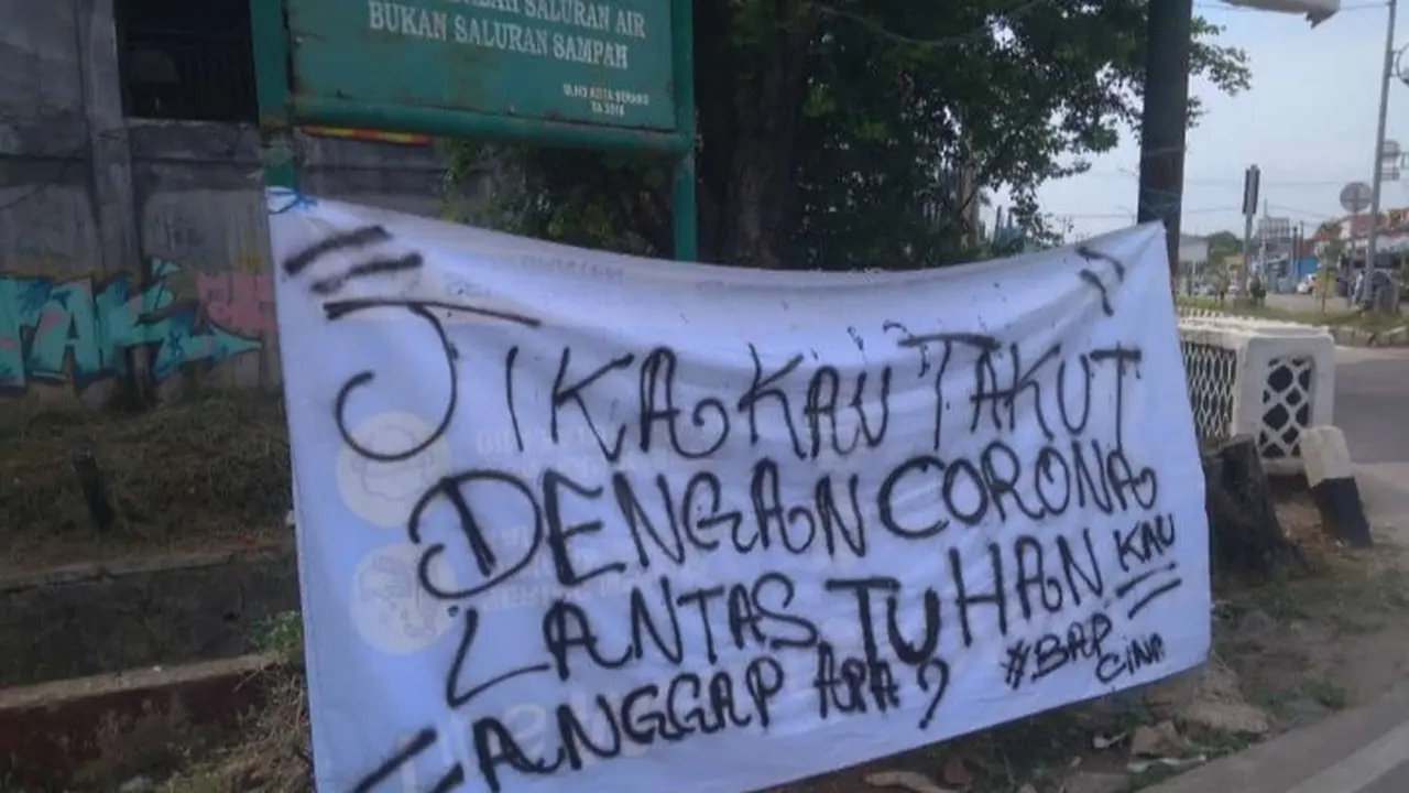 Spanduk Provokatif