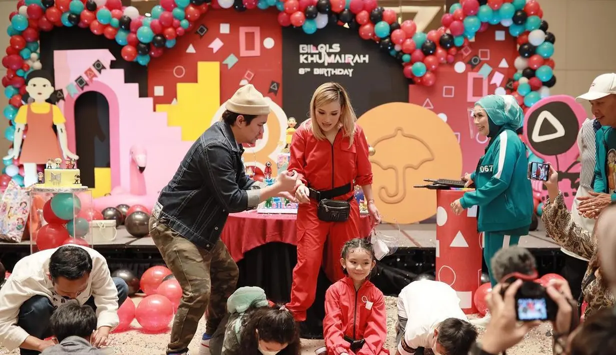 Ultah anak Ayu Ting TIng ke-8 (Instagram/ayutingting92)