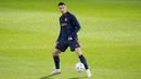 Enggan ambil pusing dengan situasinya di MU saat ini. CR7 itu kini mengalihkan fokus ke Piala Dunia 2022. (AP/Armando Franca)