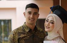 Potret Margin Wieheerm Raih Gelar Sarjana, Selesaikan Kuliah Meski Sibuk Urus Keluarga dan Kerjaan