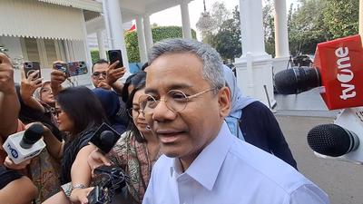 Prabowo Panggil Suahasil hingga Bahlil ke Istana