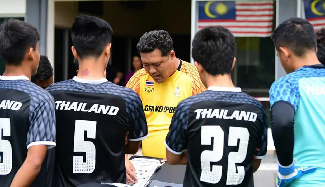 Timnas Thailand U-22 mengoleksi sepuluh gol pada fase grup di SEA Games 2017. (Bola.com/FA Thailand)