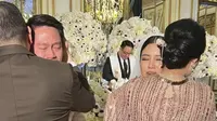 Tangis Kevin Sanjaya Sukamuljo Pecah Saat Dipeluk Hary Tanoe Sang Ayah Mertua Usai Resmi Jadi Suami Valencia Tanoesoedibjo
