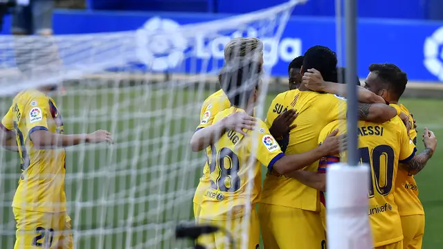 FOTO: Barcelona Pesta Gol ke Gawang Alaves