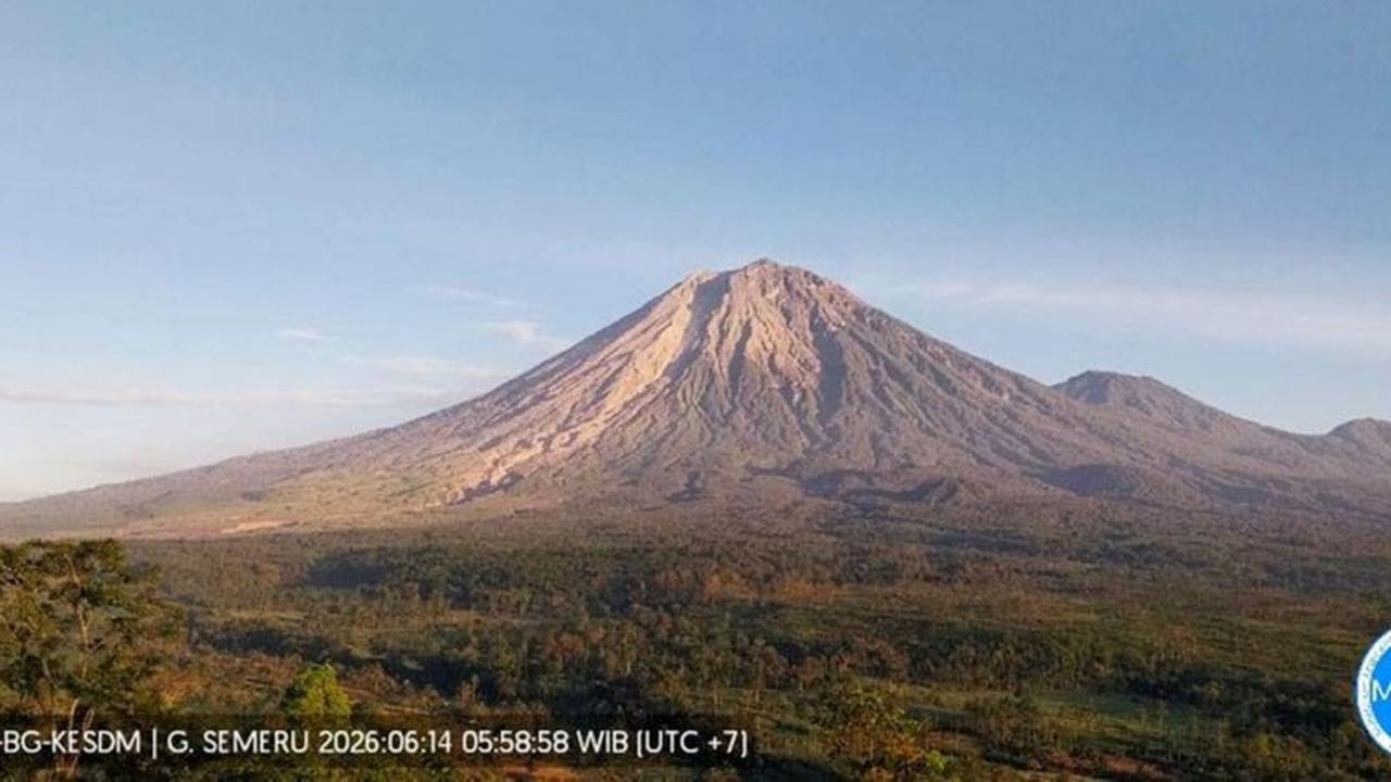 BPBD Lumajang Imbau Warga Tetap Waspada APG Semeru, Status Siaga Level III