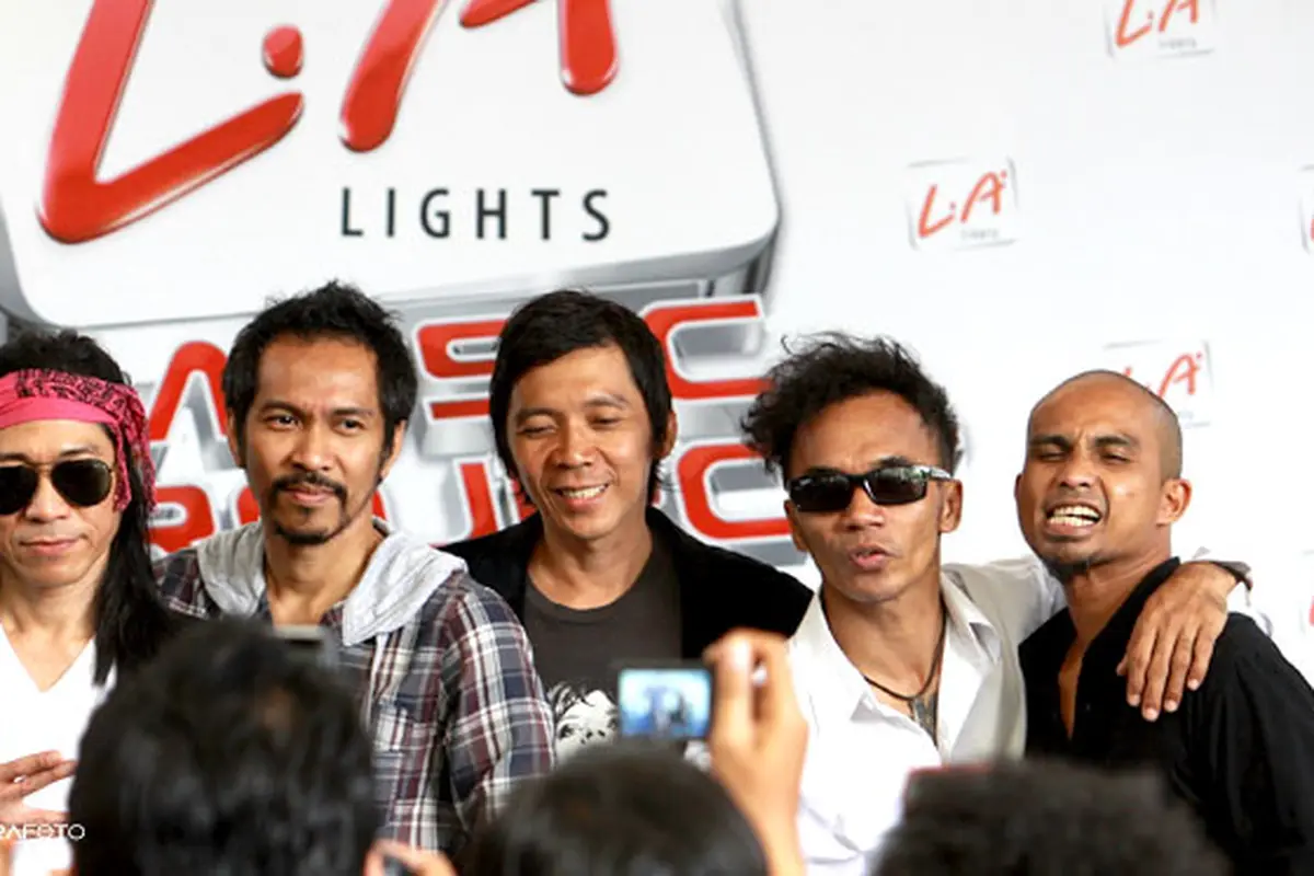 slank-130617c.jpg
