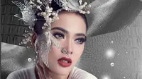 Di SCTV Music Awards 2016, Syahrini Bawa Sangkar Burung