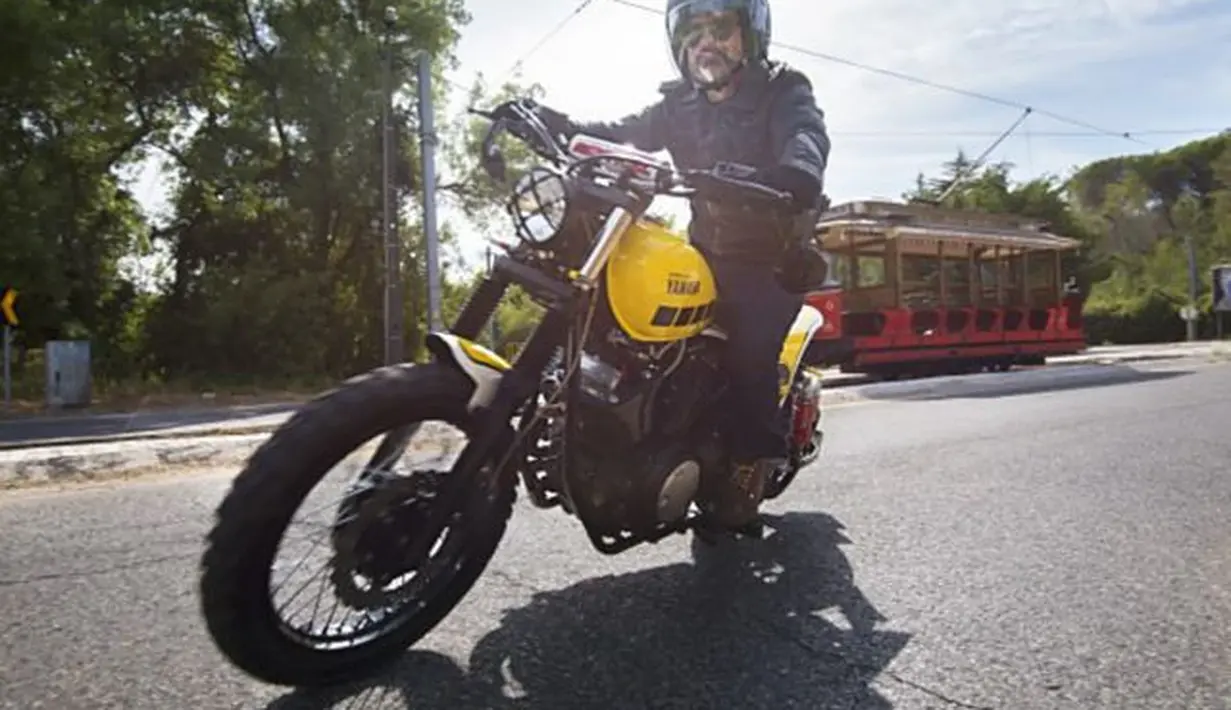 yamaha xv950 scrambler