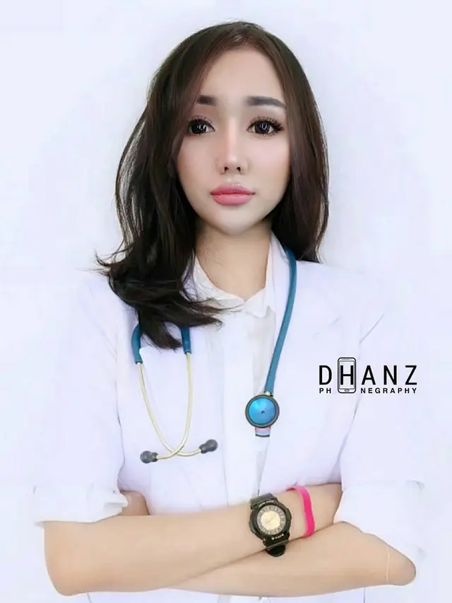 6 Editan Foto Seleb Jadi Tenaga Medis Ini Kreatif Sekaligus Kocak
