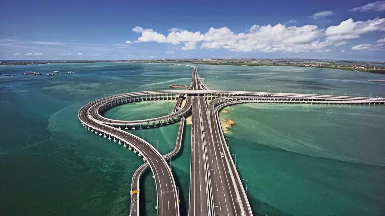 Jalan Tol Bali Mandara - Indonesia.