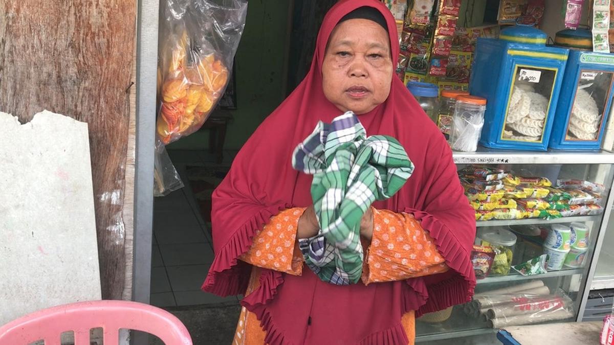 11 Potret Sariyah Istri Pertama Pak Tarno yang Kini Jadi Kuli Cuci, Ditinggal Menikah dengan 2 Wanita - Akui Tak Dinafkahi