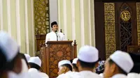 Menhut Raja Juli Motivasi Santri untuk Jaga Hutan Lestari