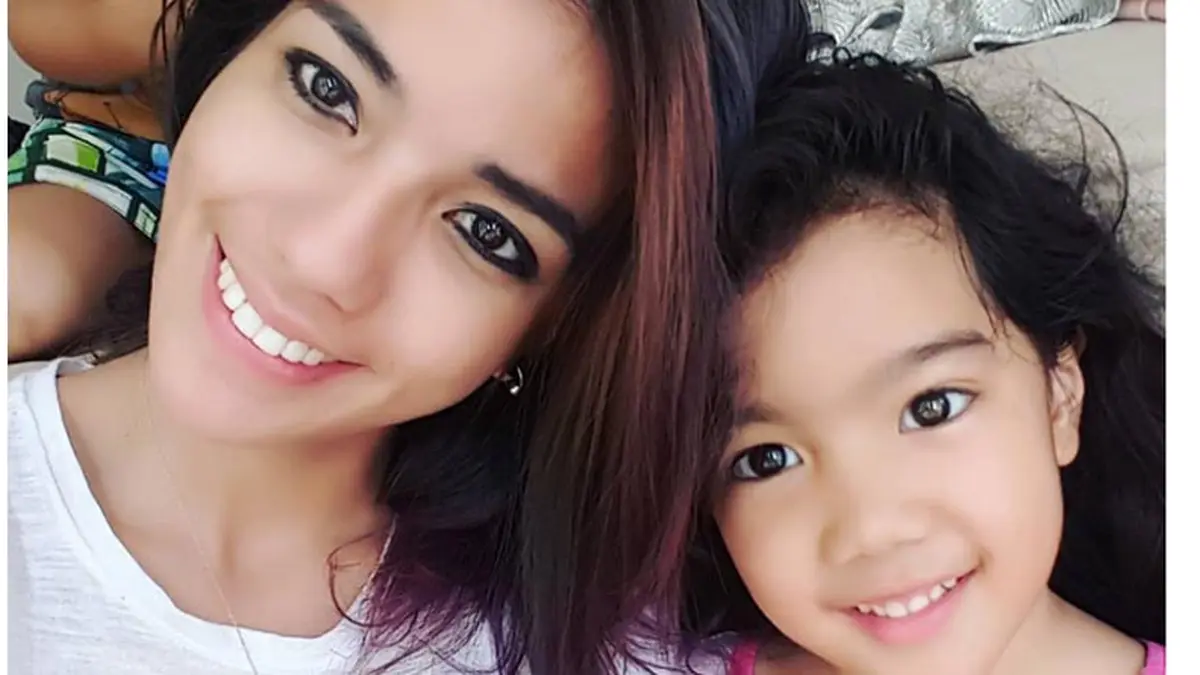 Terancam Hilang Hak Asuh, Sheila Marcia Makin Dekat dengan Anak - ShowBiz  Liputan6.com