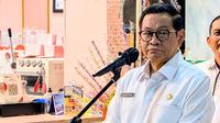 Gubernur DKI Jakarta Pramono Anung angkat bicara soal air hujan yang mengandung mikroplastik, Jakarta (22/10/2025). Foto: Liputan6.com/Ade Nasihudin.