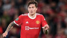 Victor Lindelof. Beberapa kali kesulitan mengawal pergerakan Gabriel Jesus dan Bernardo Silva. Ia pun hampir membuat gol bunuh diri yang dapat diselamatkan oleh aksi gemilang David De Gea. Layak diberi nlai 4. (AFP/Oli Scarff)