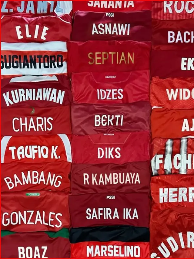Bekti Nugroho kolektor jersey timnas (sumber Ig @bektinugroho)