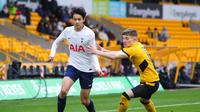 Inilah salah satu diaspora yang main di Tottenham U-18 Gabriel Han Willhoft-King. Dia termasuk salah satu pemain terbaik di Inggris dan disarankan diseleksi oleh PSSI untuk Timnas Indonesia U-17 (twitter/postegniac)