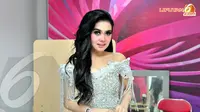 Tempat Karaoke Syahrini Serba Ungu
