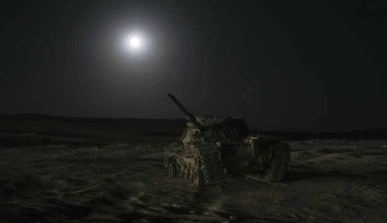 Potret Fenomena Supermoon 1 Agustus 2023 Menyinari Langit di Berbagai ...