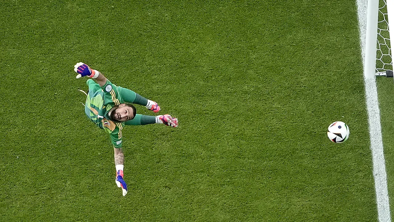 Foto: Luar Biasa, Swiss Depak Juara Bertahan Italia dari Euro 2024