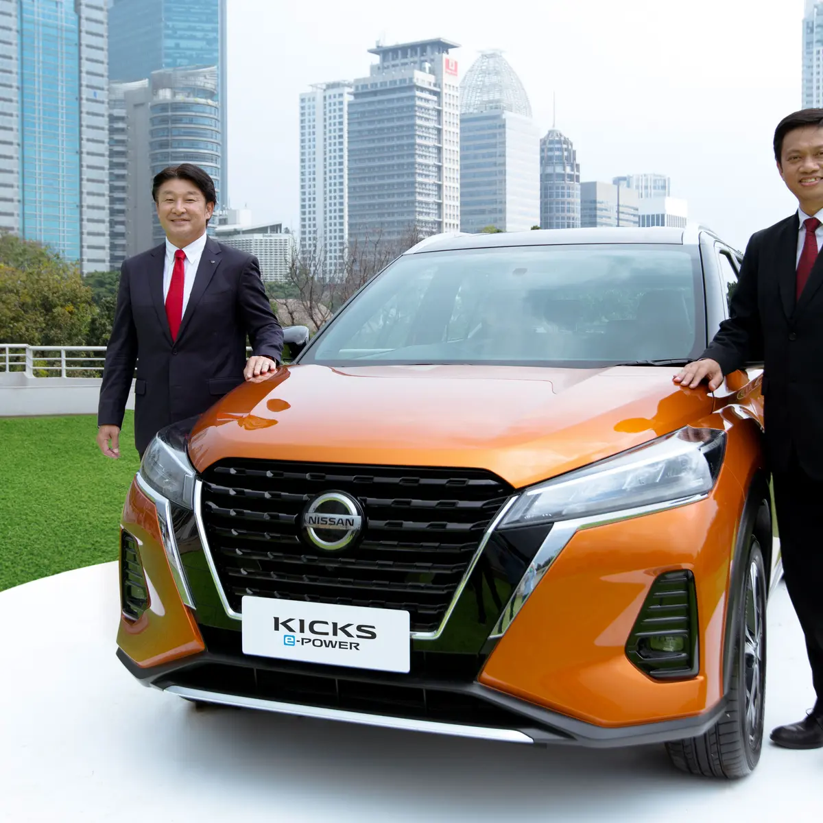 Nissan e clearance kick harga