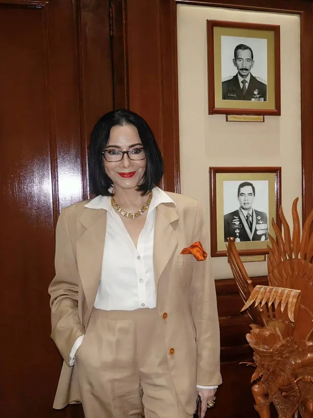 Poppy Dharsono. (Foto: Instagram @poppydharsono)