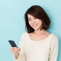 Pembaca setia Fimela.com atau sahabat Fimela yang ada di Pulau Jawa. Sudah join ke grup WhatsApp Fimelahood belum? Silahkan gabung di sini. (Shutterstock)