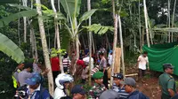 Pengungkapan pembunuhan sadis oleh dukun palsu di Alas Roban, Batang, Jawa Tengah. (Liputan6.com/Fajar Eko Nugroho)
