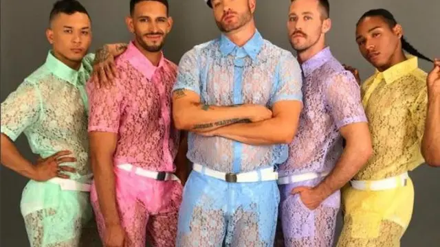 Outfit aneh dan unik (Foto: eternally sunny/elitereaders)