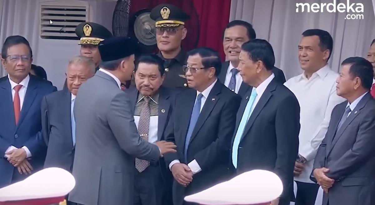 Menhan Sjafrie Sjamsoeddin dan Tiga Jenderal Senior